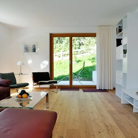 Crastuoglia 720 - Nr. 1 Apartamento *